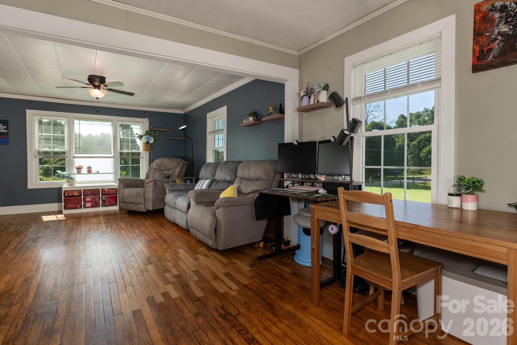 220 Collins Road Property Photo 13