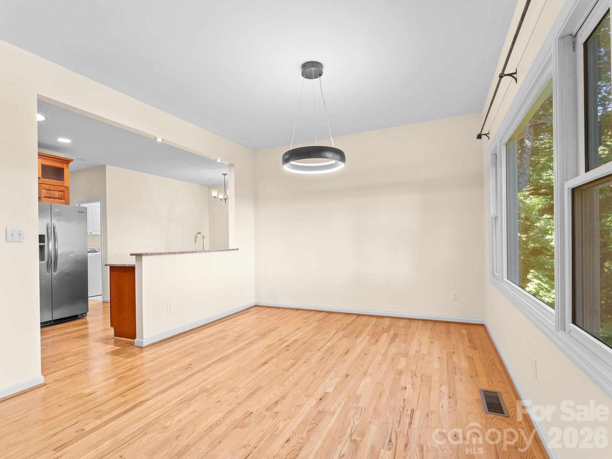 1001 Stone Drive Property Photo 17