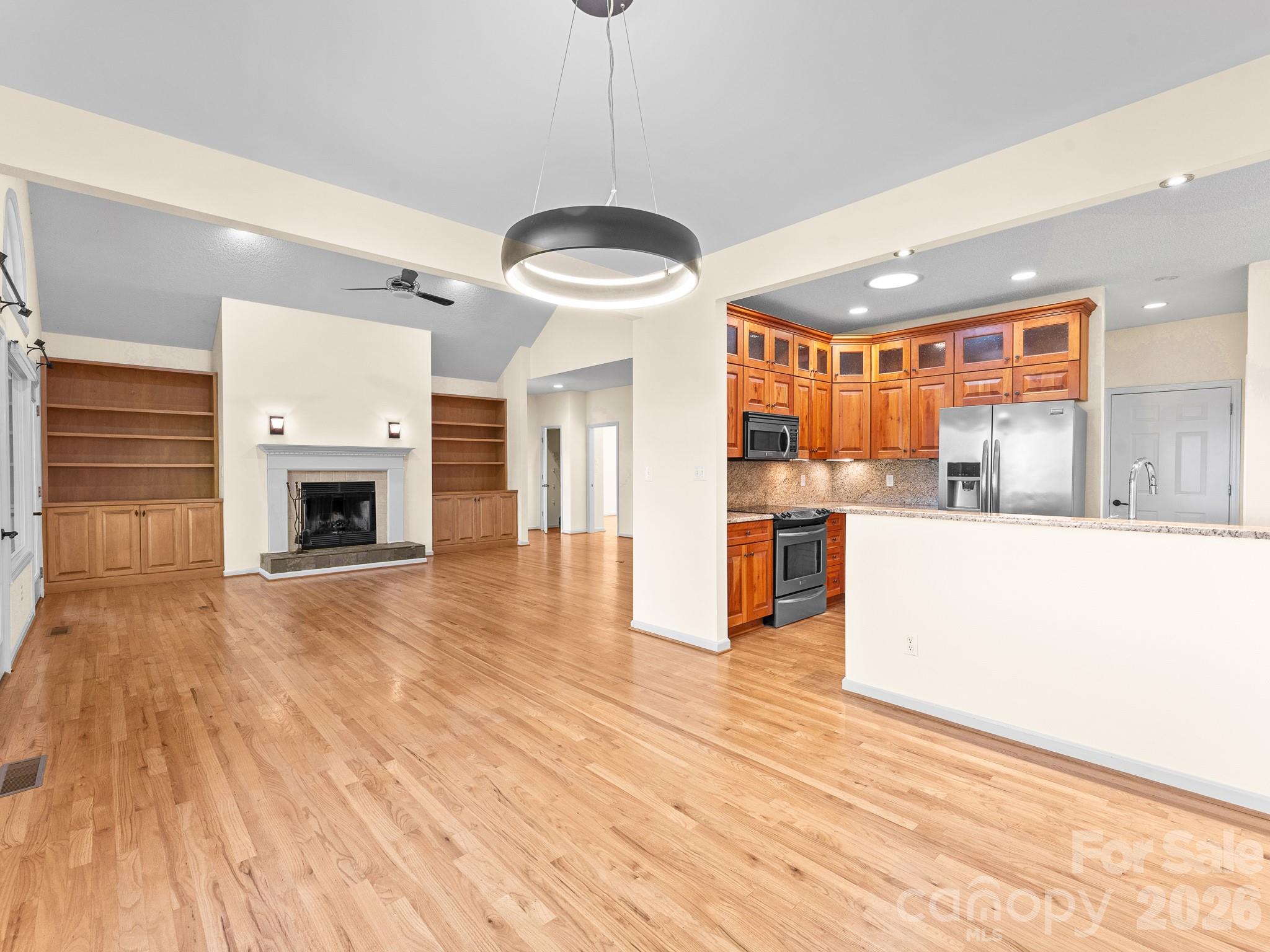 1001 Stone Drive Property Photo 18