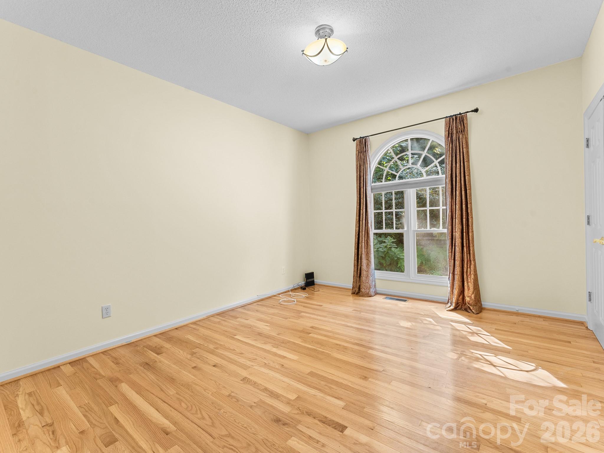 1001 Stone Drive Property Photo 28