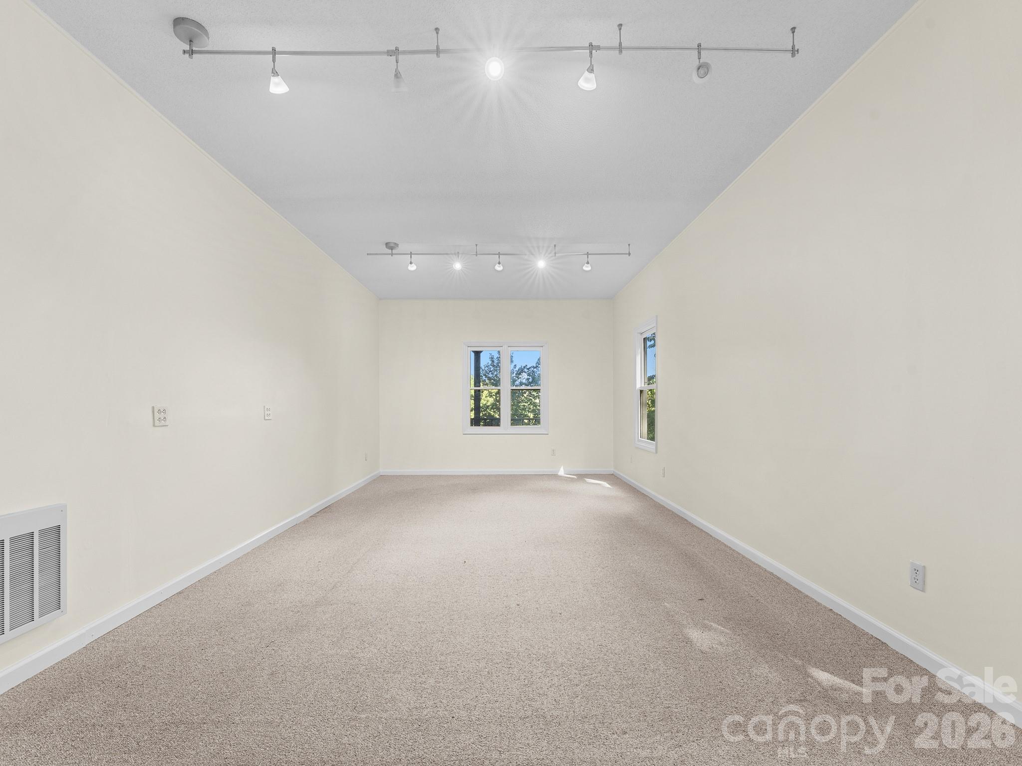 1001 Stone Drive Property Photo 41