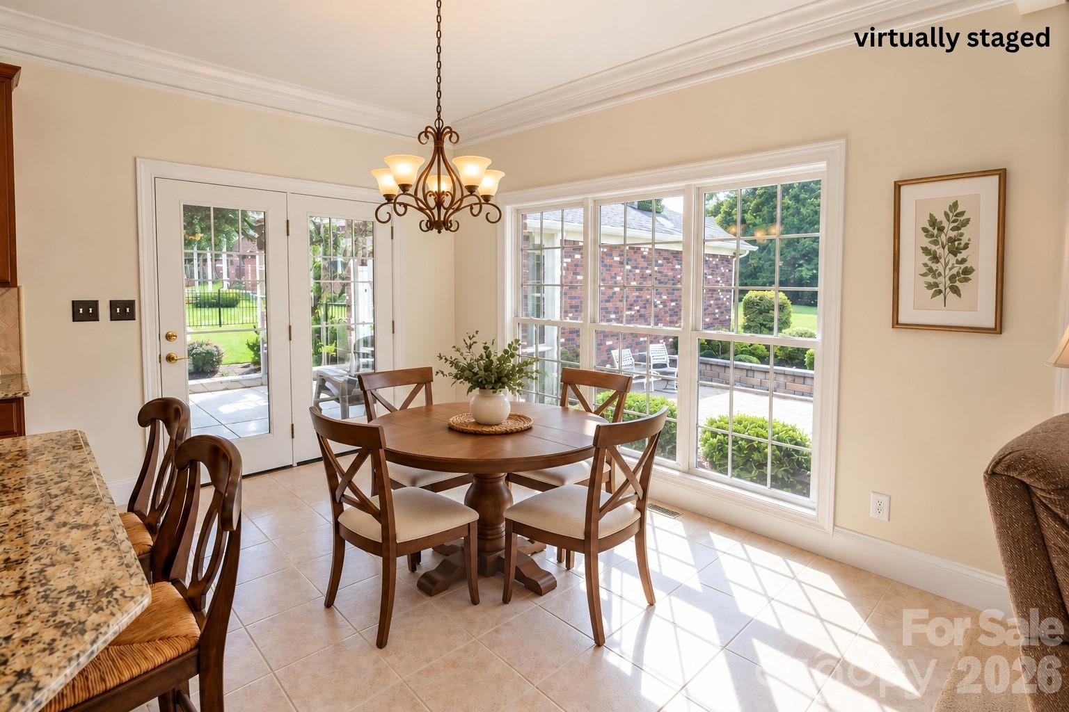 1927 Windmere Drive Property Photo 15