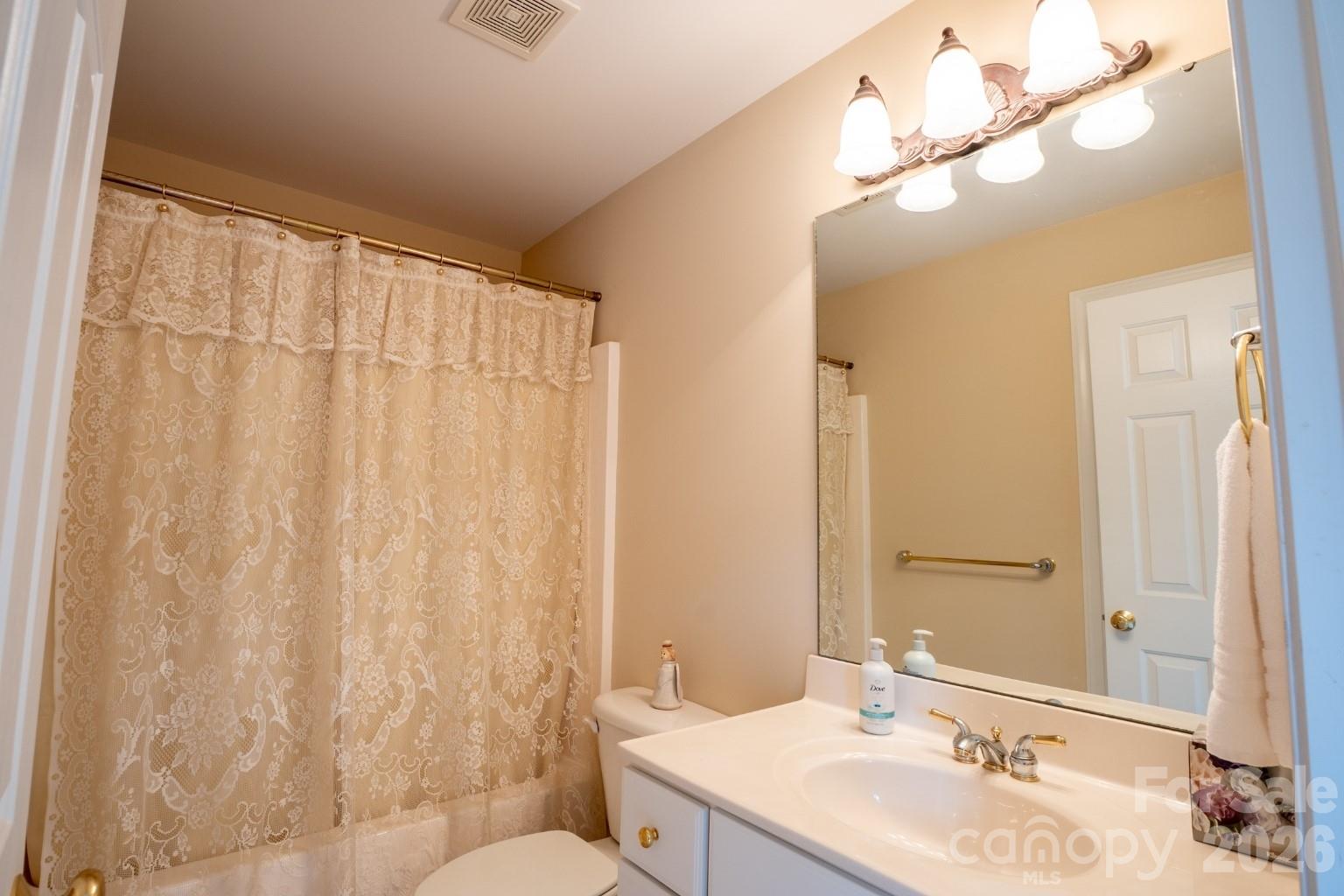 1927 Windmere Drive Property Photo 22