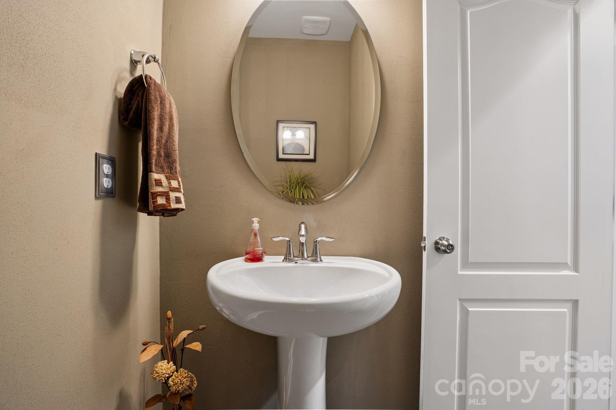 6029 Landry Lane Property Photo 21