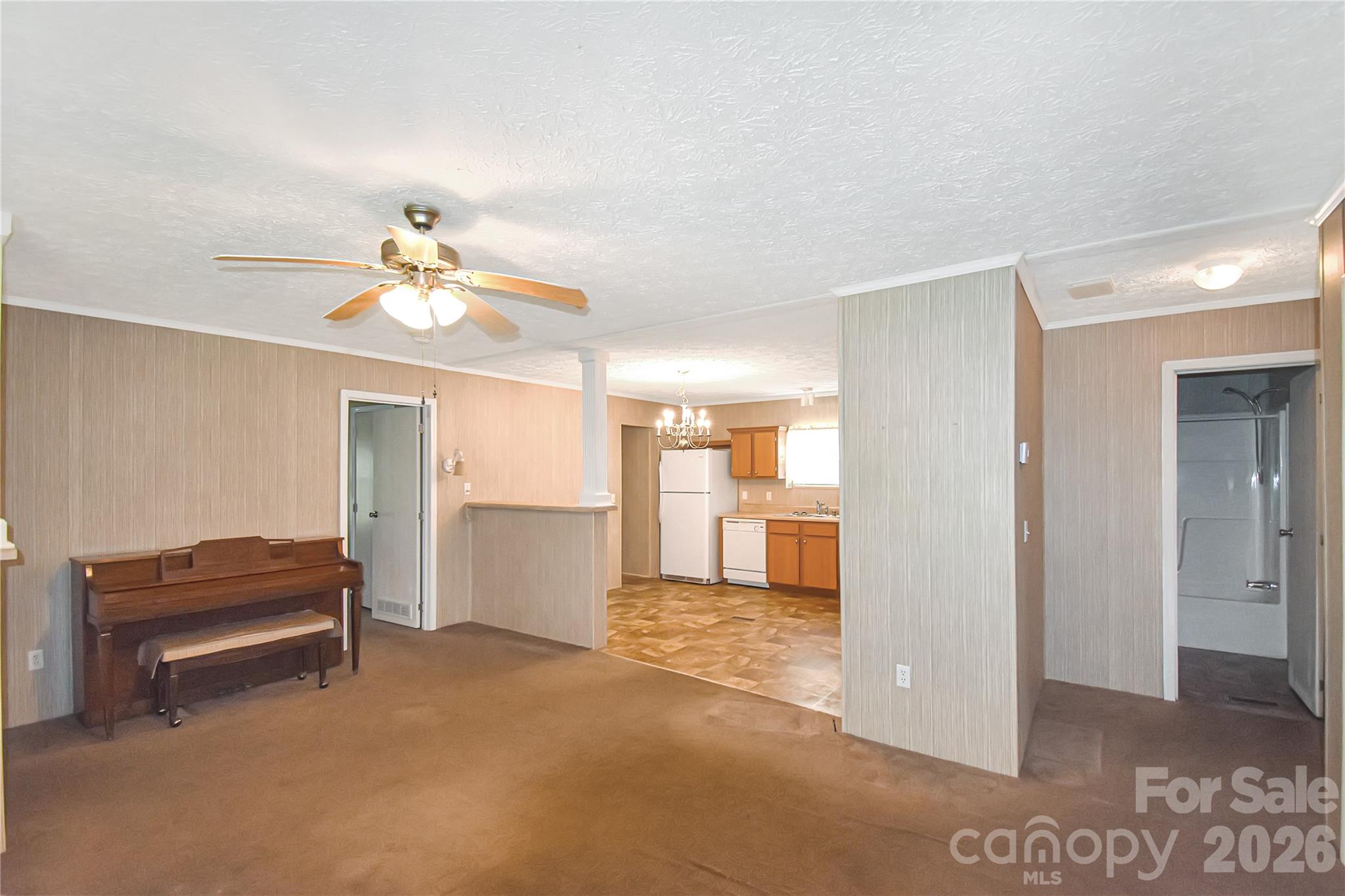 432 Forest Place Property Photo 7