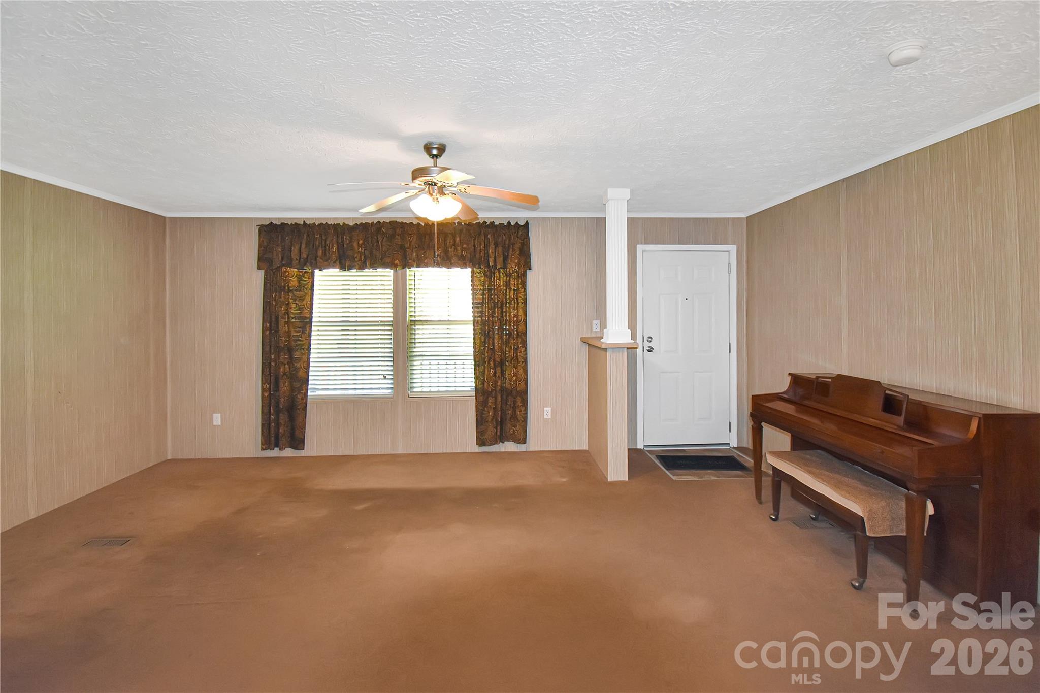 432 Forest Place Property Photo 11