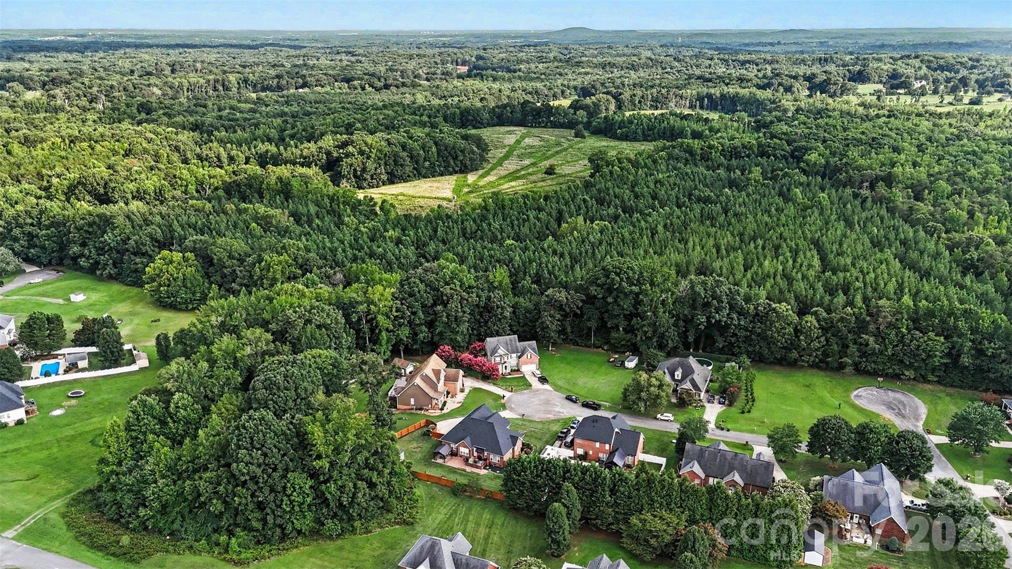 2013 Buckthorn Court Property Photo 37