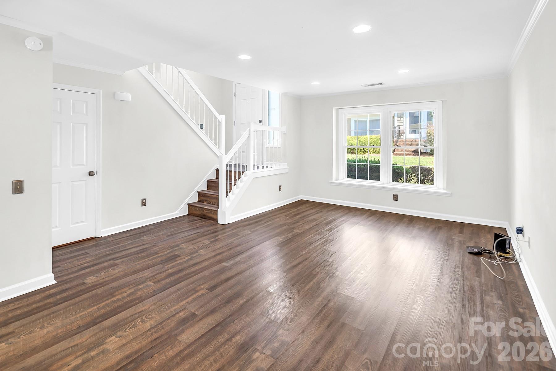 8228 Legare Court Property Photo 8