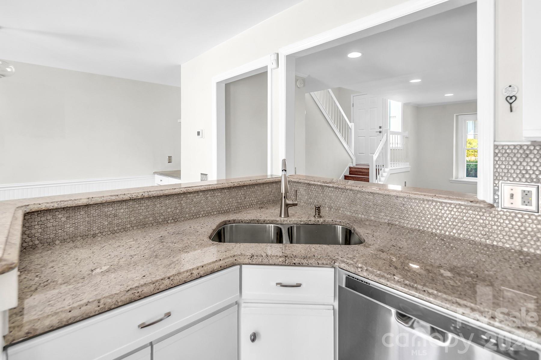 8228 Legare Court Property Photo 18