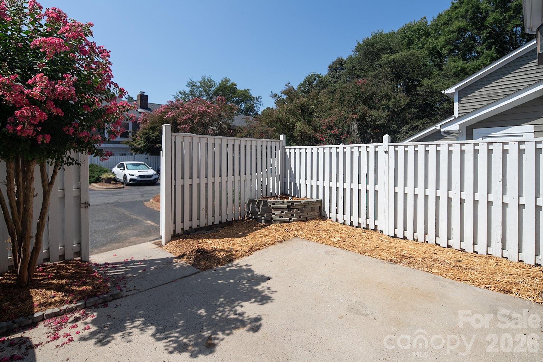 8228 Legare Court Property Photo 42