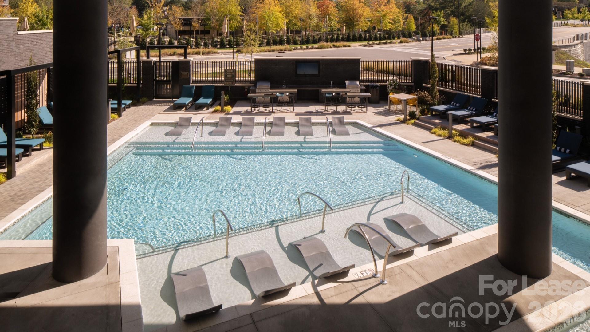 14020 Stream Way A2c Property Photo 8