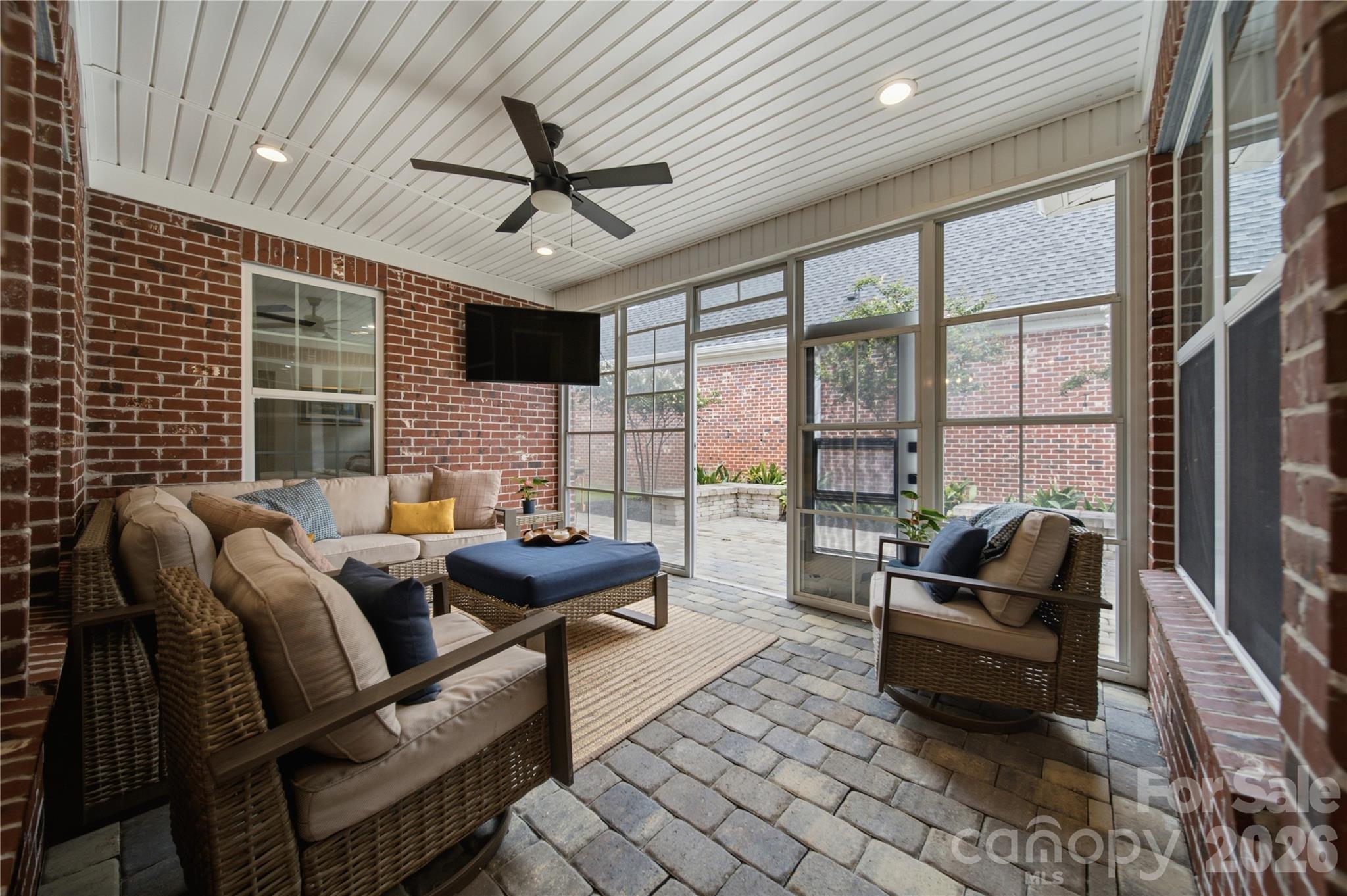 531 Buckview Lane Property Photo 36