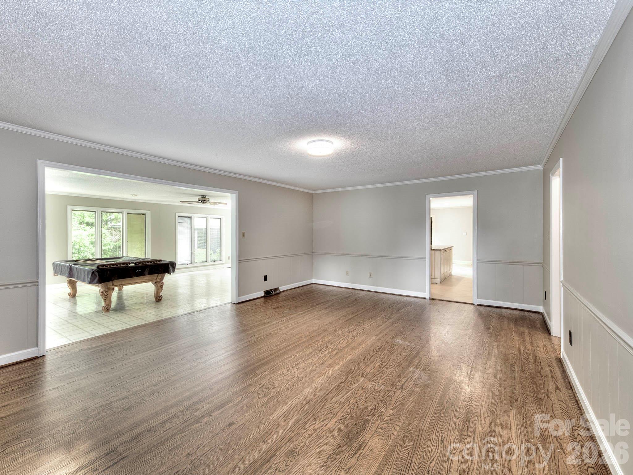 1401 Heatherloch Drive Property Photo 11