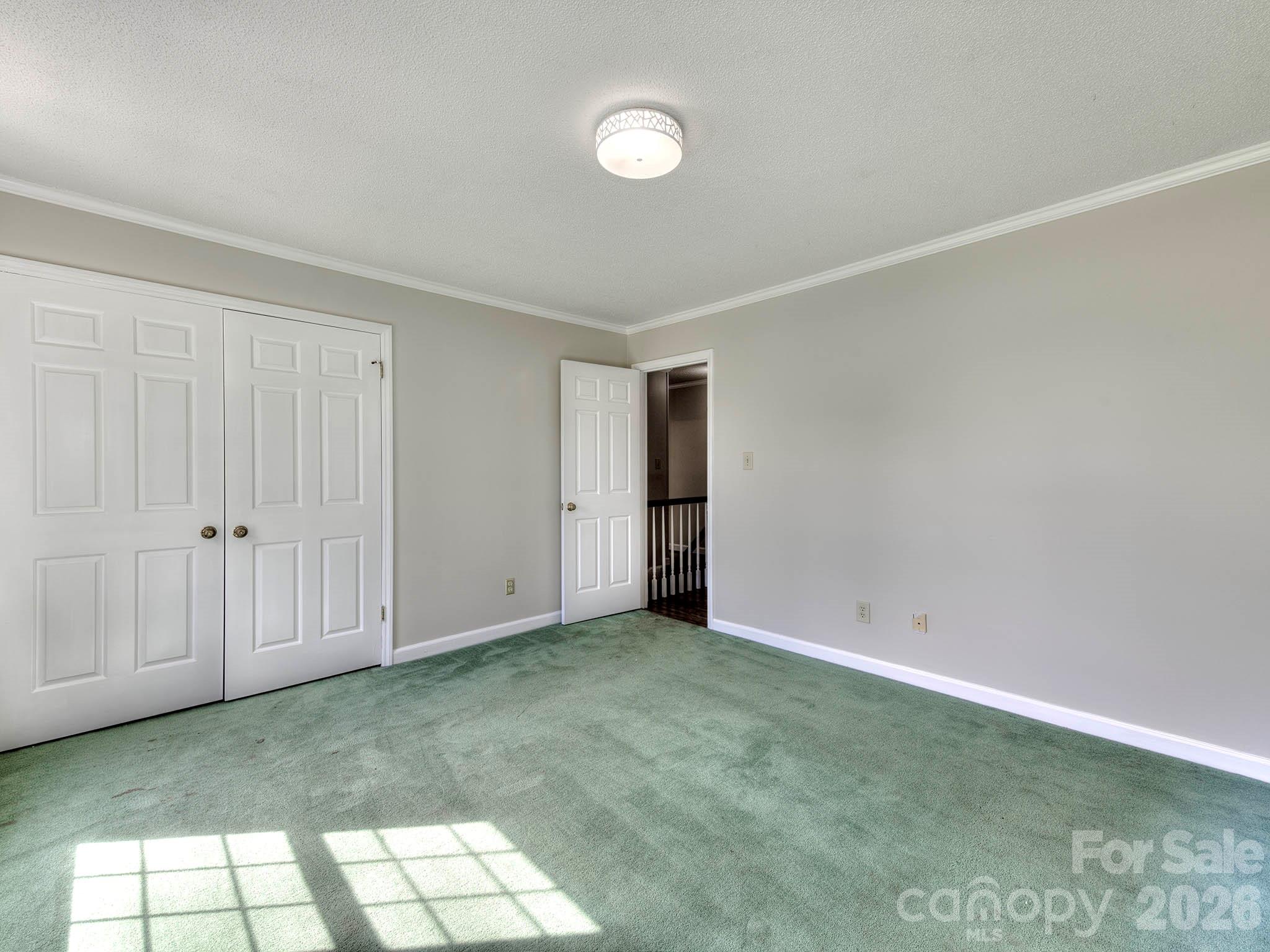 1401 Heatherloch Drive Property Photo 26
