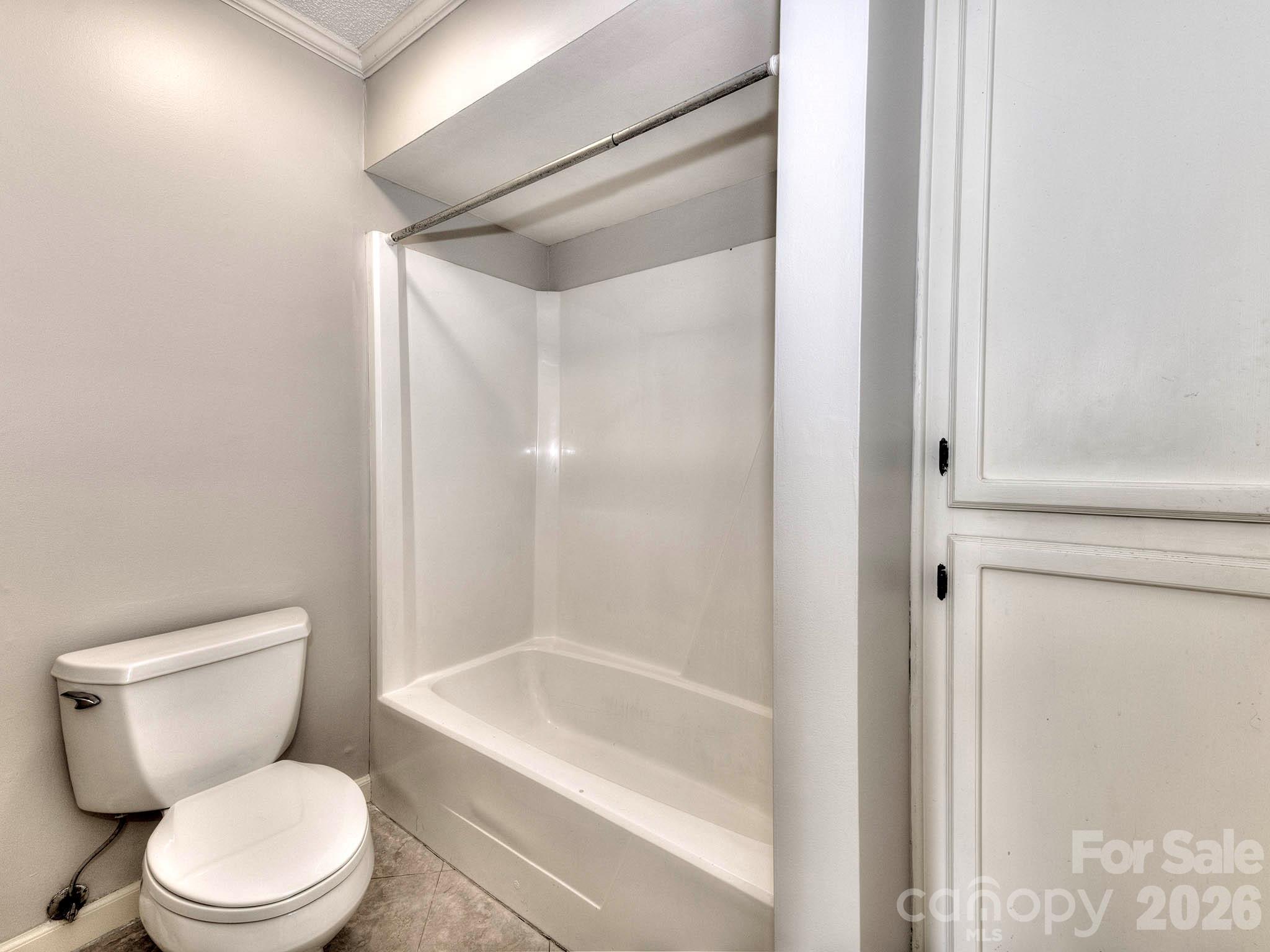 1401 Heatherloch Drive Property Photo 35