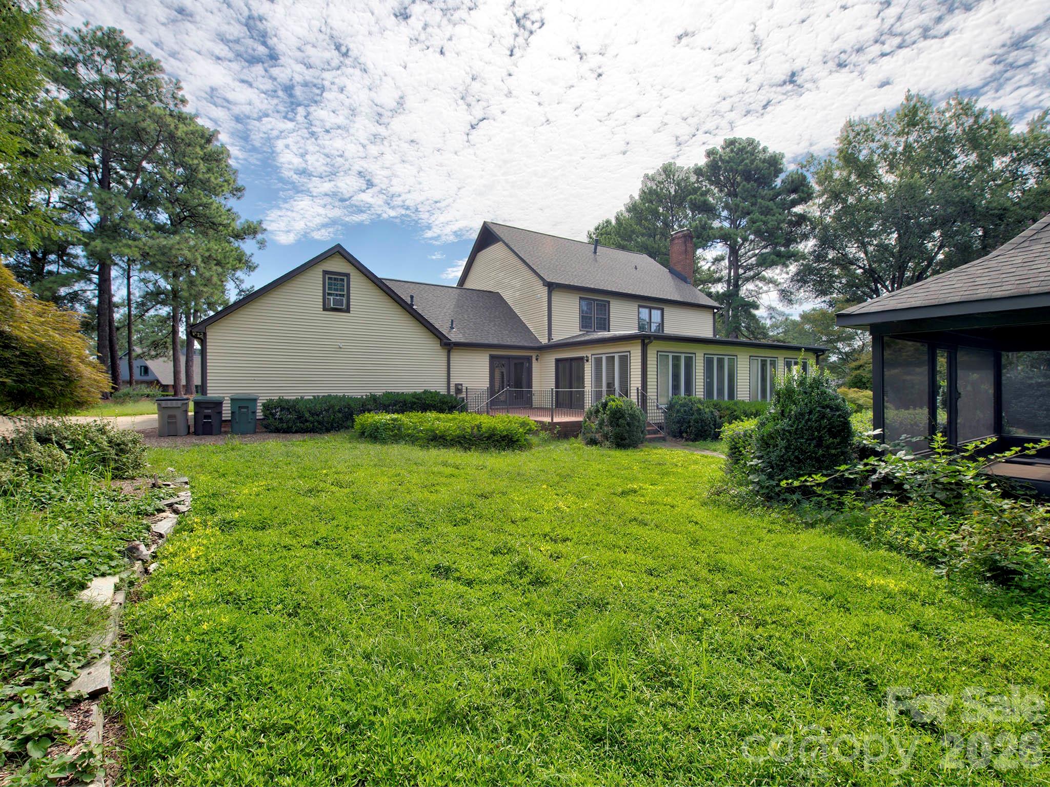 1401 Heatherloch Drive Property Photo 37