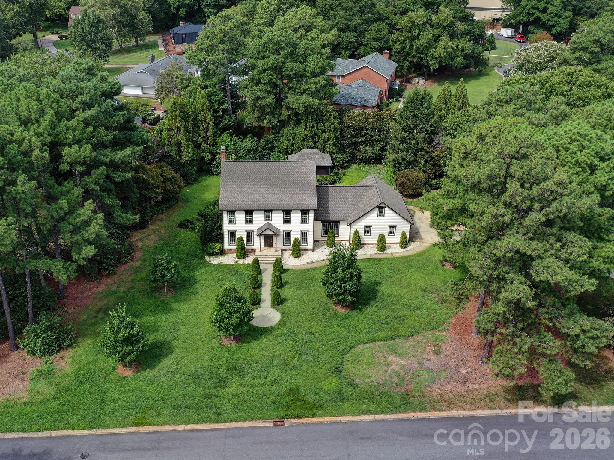 1401 Heatherloch Drive Property Photo 43
