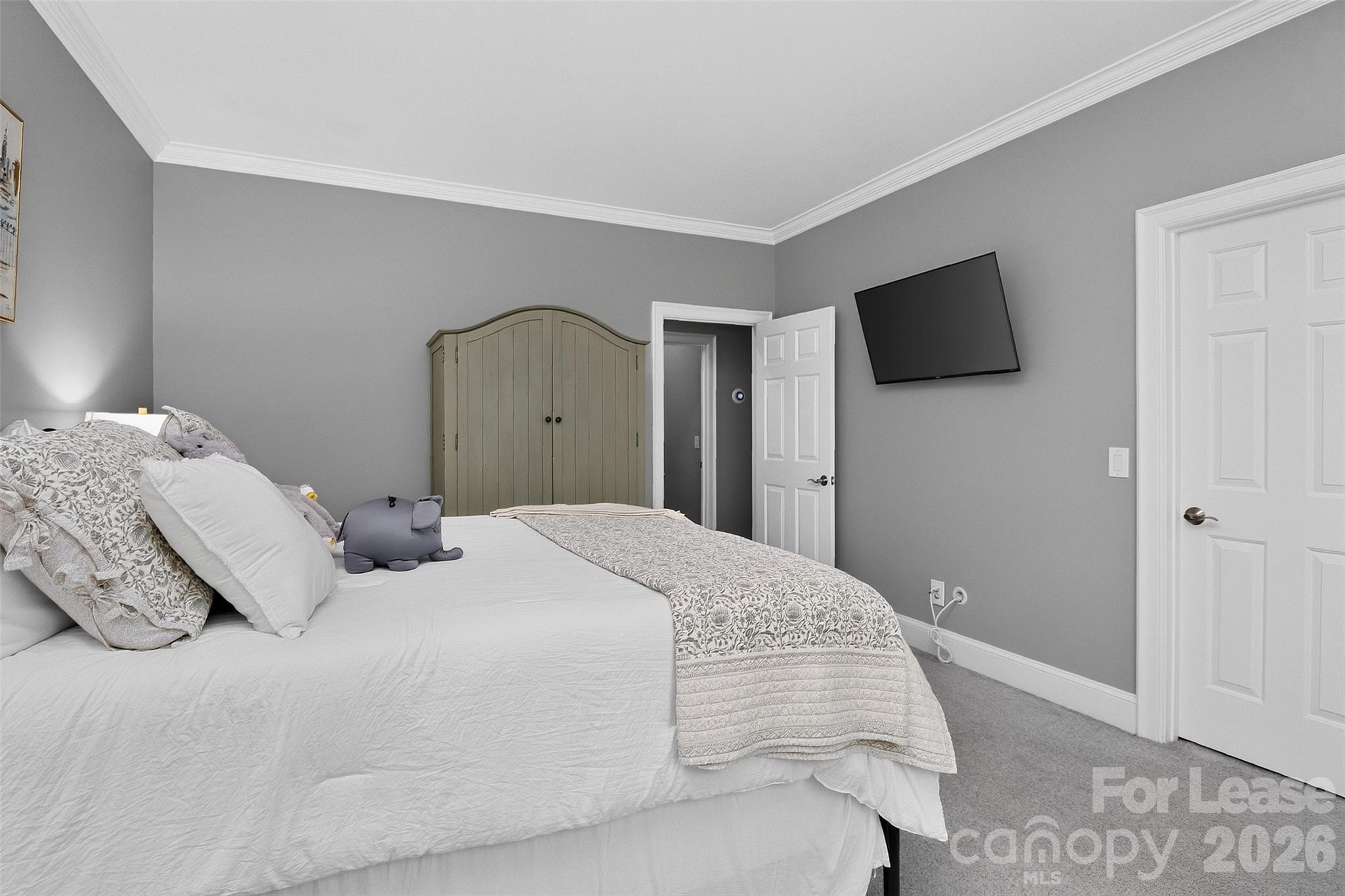 18928 Peninsula Point Drive Property Photo 31