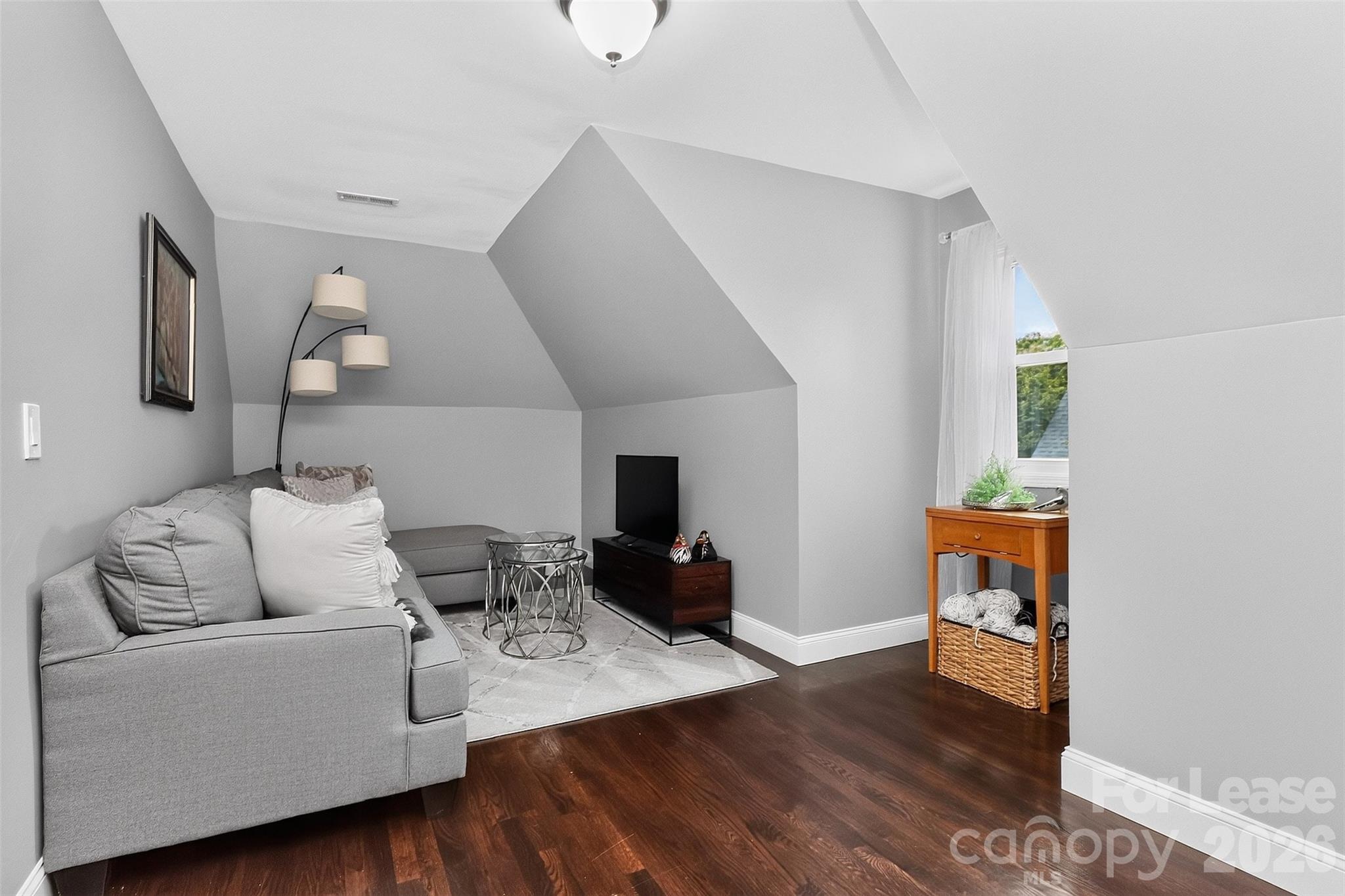 18928 Peninsula Point Drive Property Photo 34