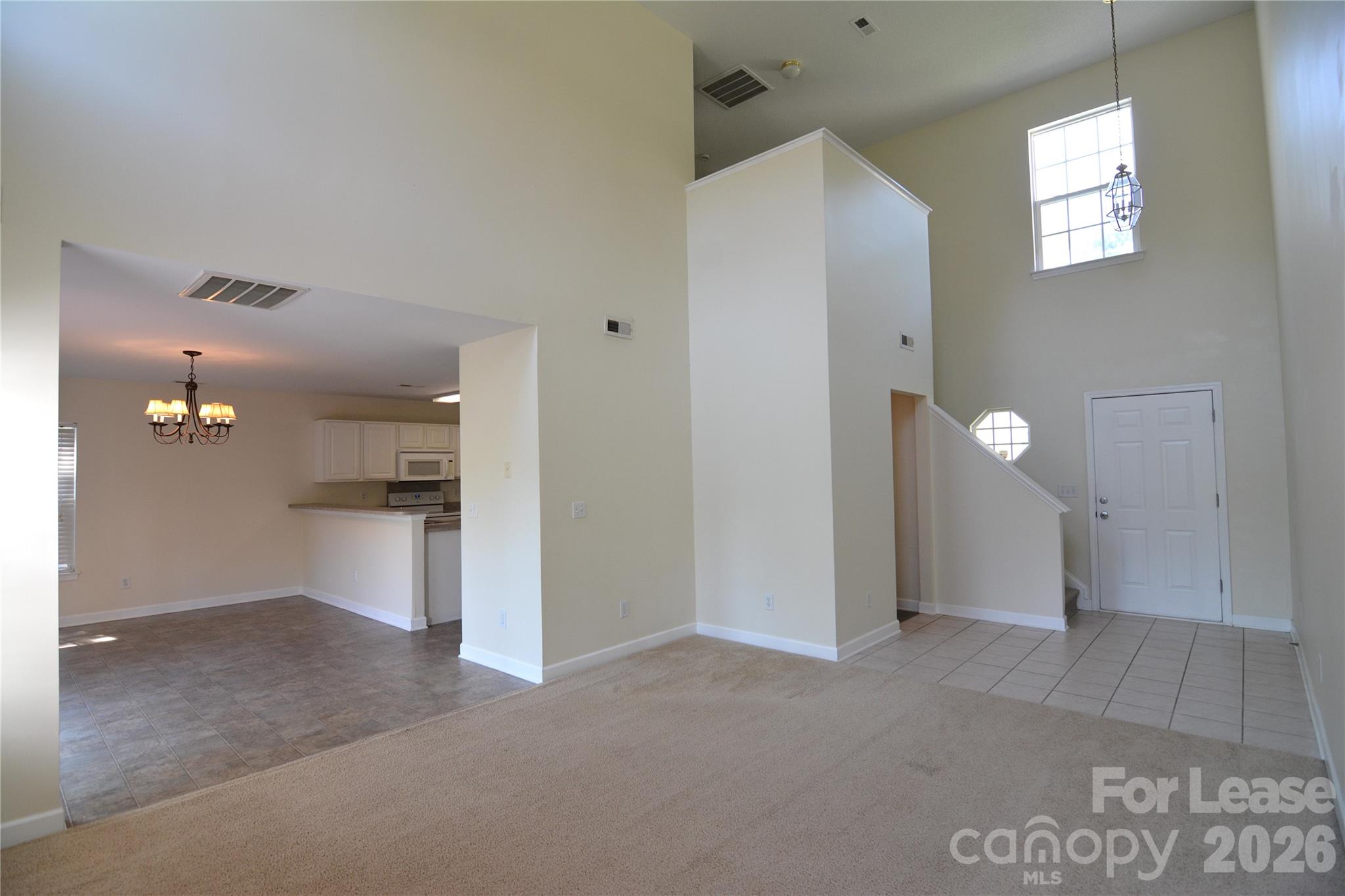 1201 Winding Path Road Property Photo 4