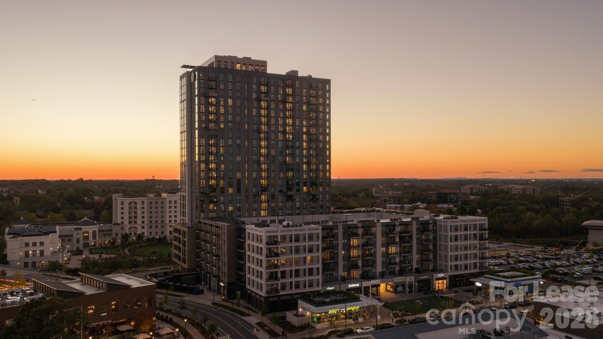 14020 Stream Way B09 Property Photo 1