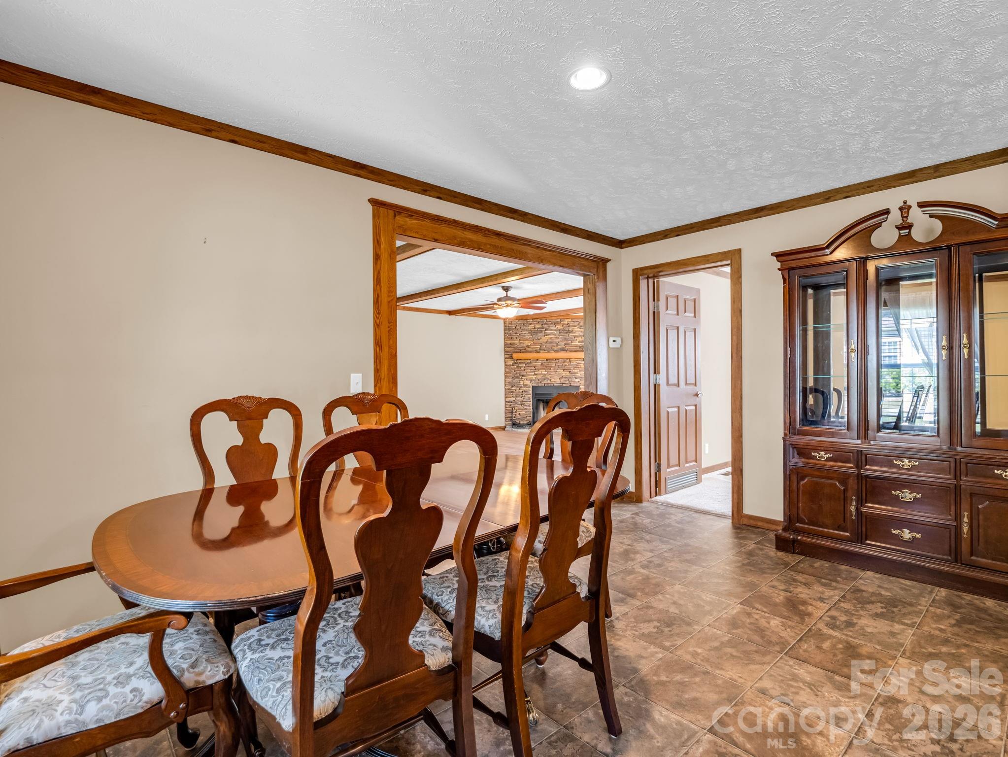 12 N Frederick Lane Property Photo 9