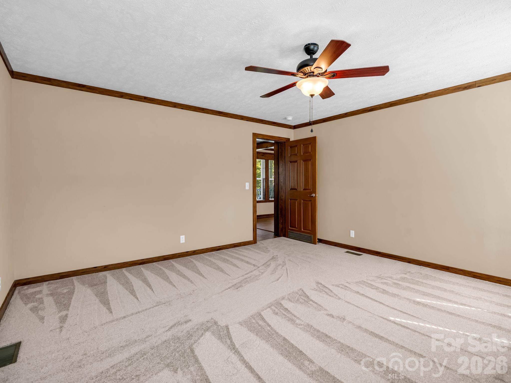 12 N Frederick Lane Property Photo 17