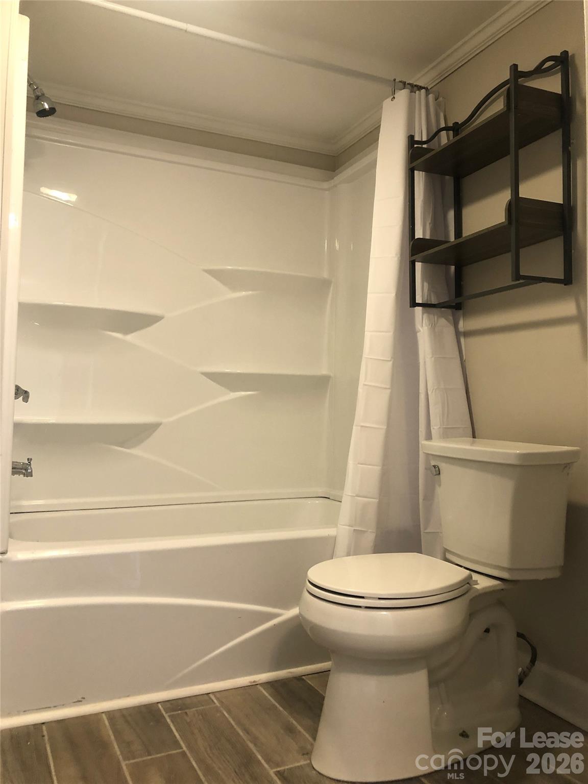 48 Julian Street Apt C Property Photo 8