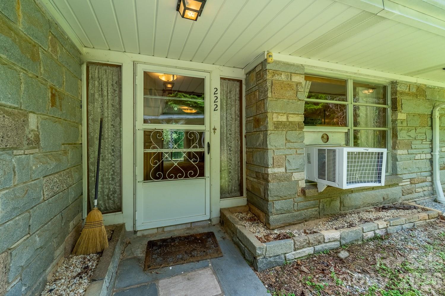 222 Mitchell Mountain Road Property Photo 9