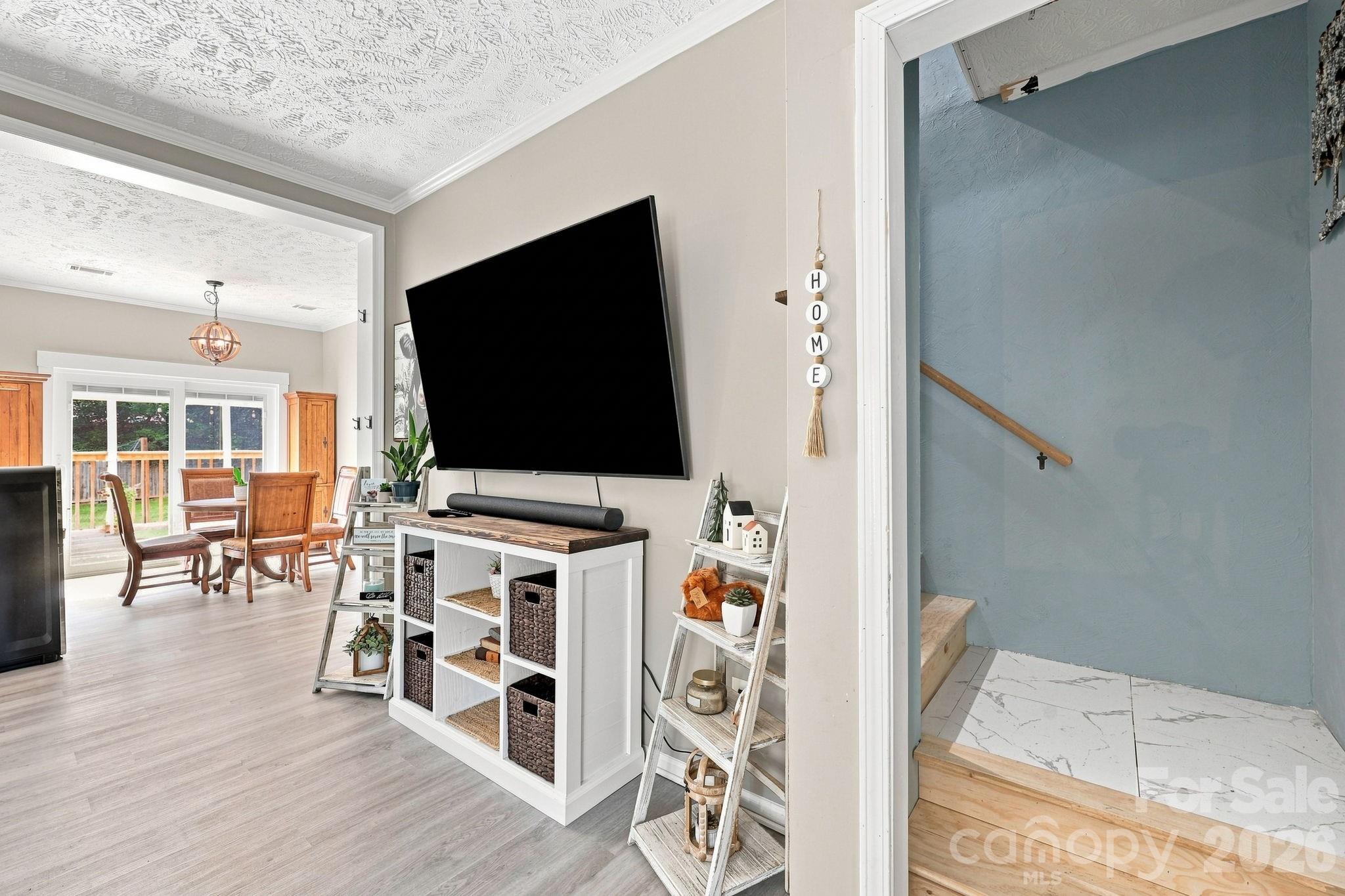 111 Linda Avenue Property Photo 6