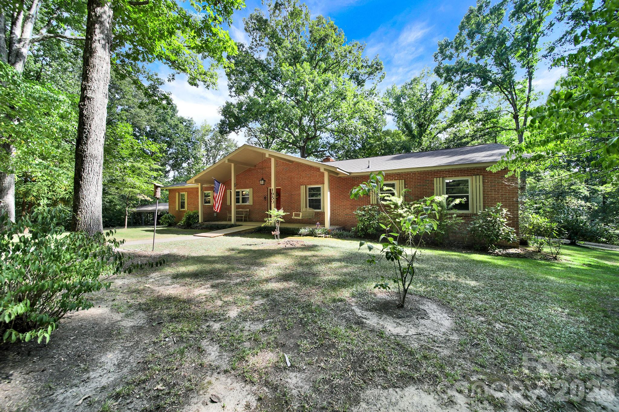 1950 Daisy Couch Road Property Photo 6