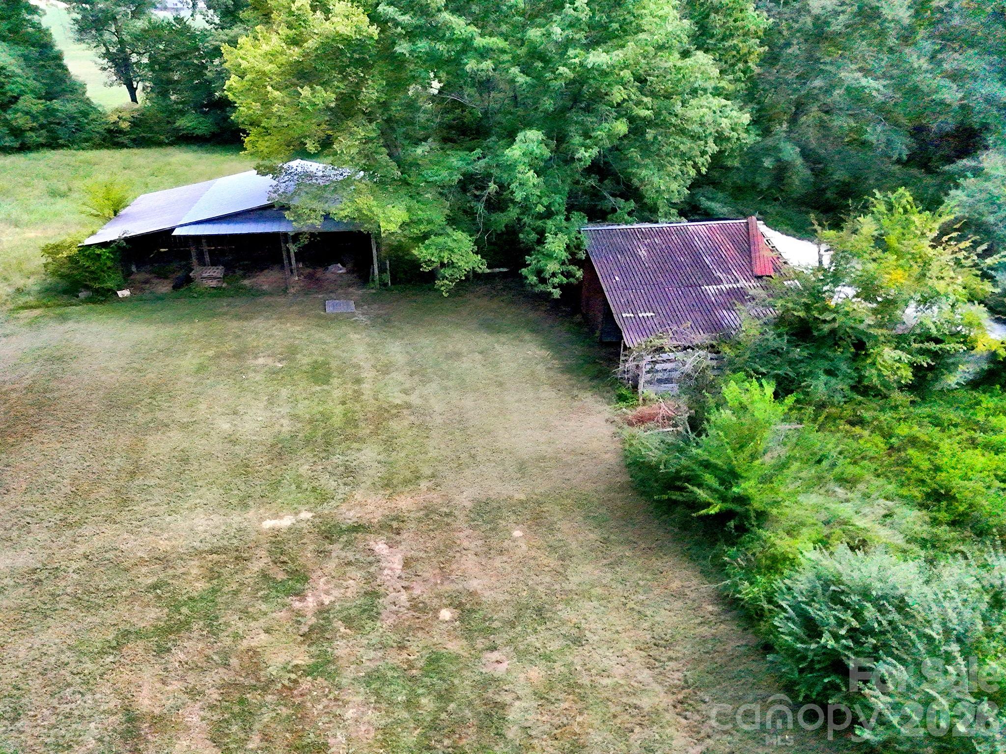 1950 Daisy Couch Road Property Photo 41