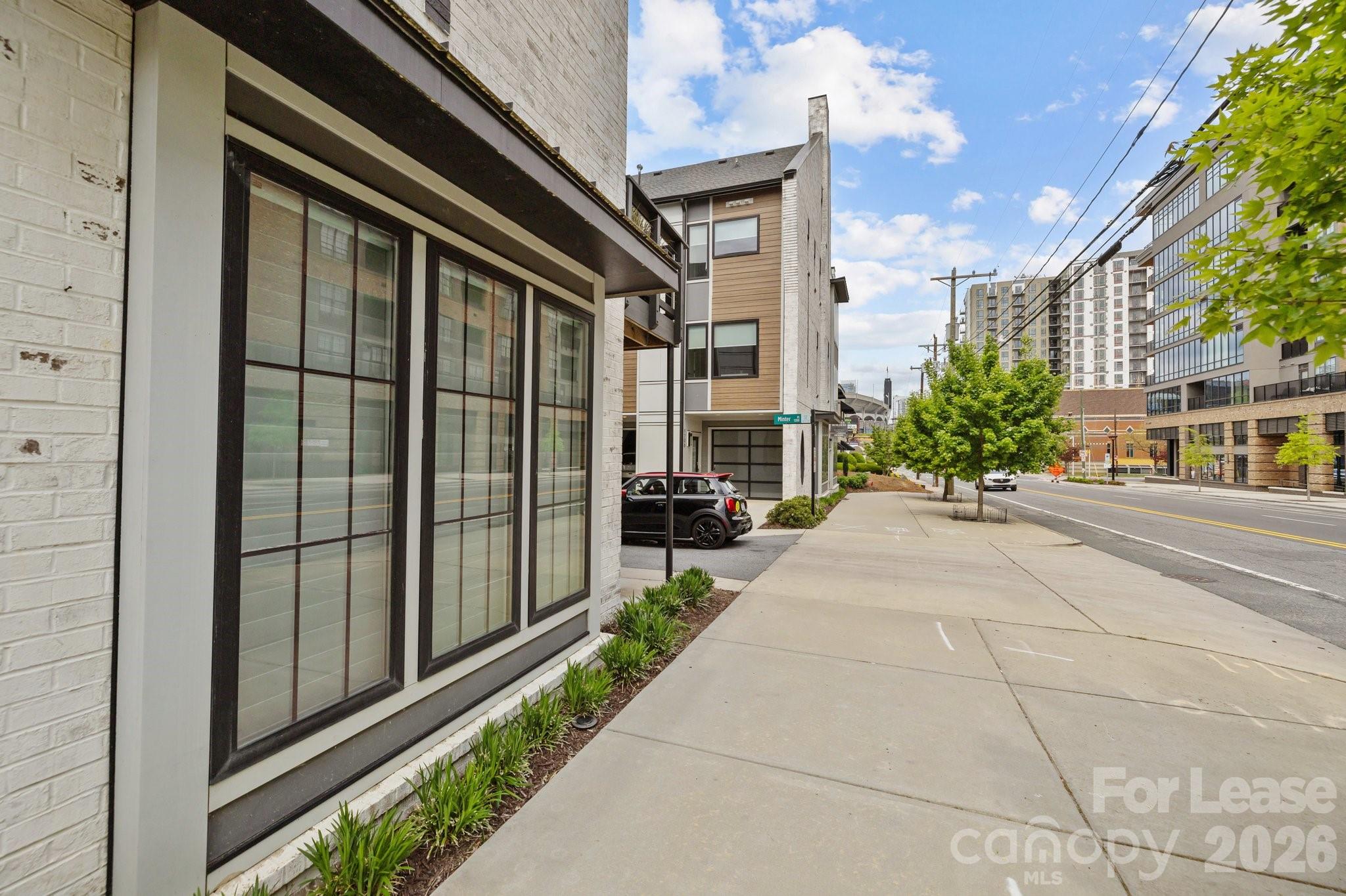 1207 Minter Place Property Photo 8