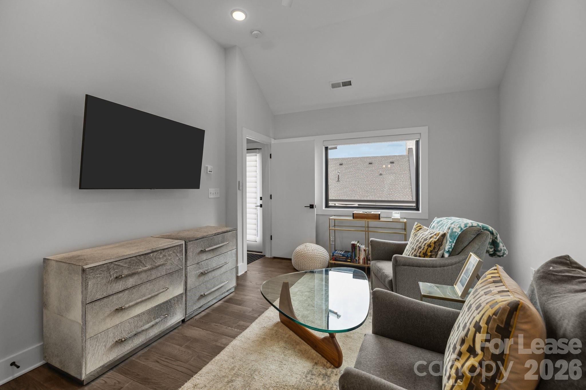 1207 Minter Place Property Photo 39