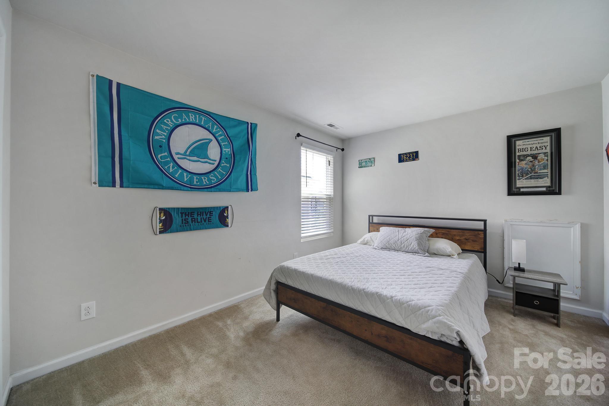 1611 Hooper Court Property Photo 17