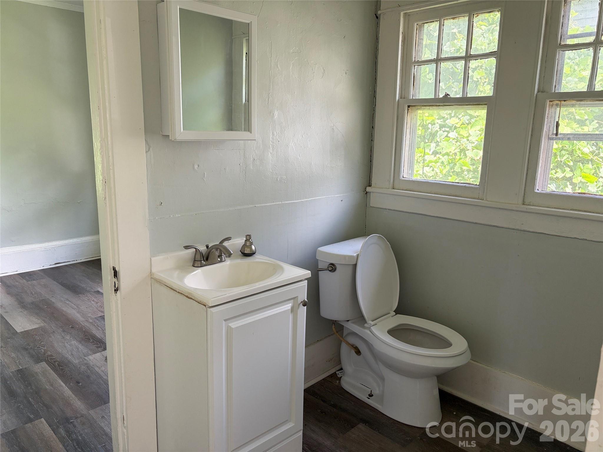 150 Woodlawn Drive 47 Property Photo 6
