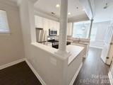 518 E 9th Street Property Photo 5