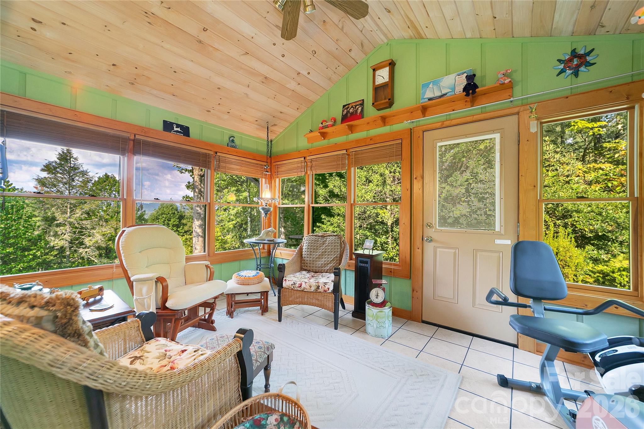 374 Riverside Estate Road Property Photo 14