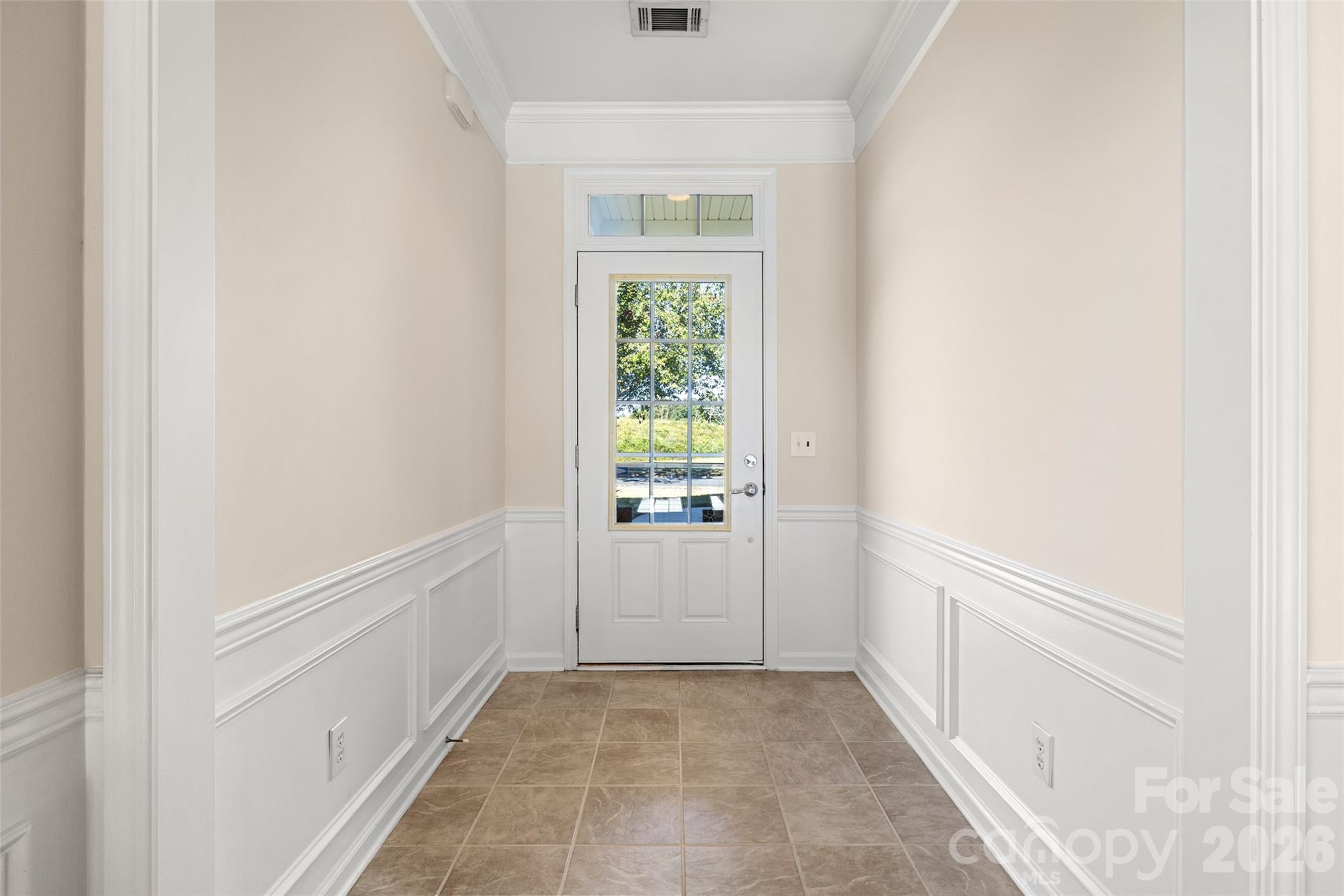 16344 Raven Crest Drive Property Photo 13