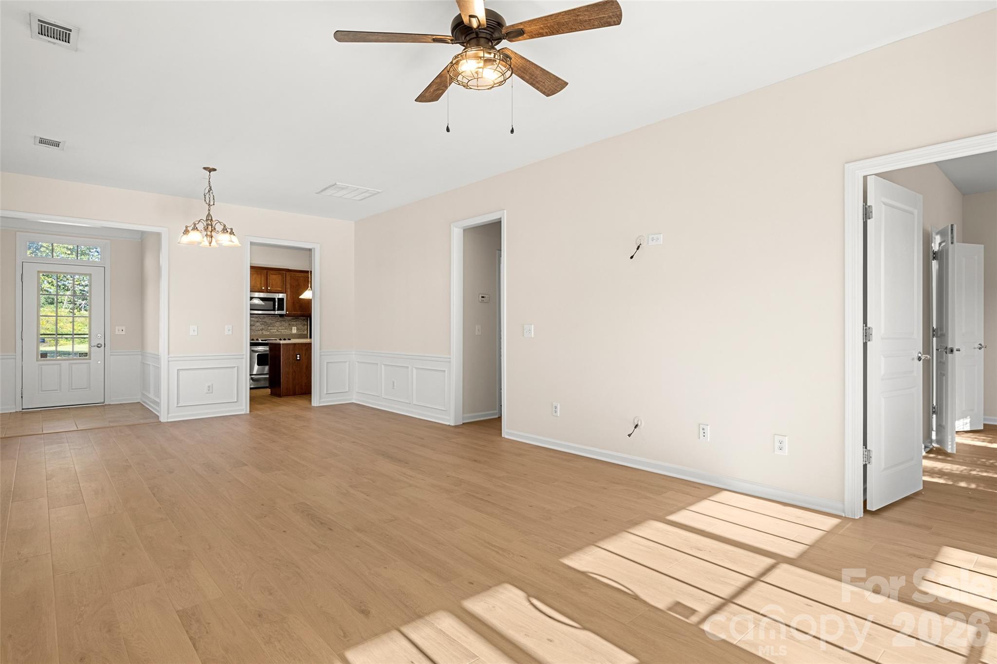 16344 Raven Crest Drive Property Photo 16