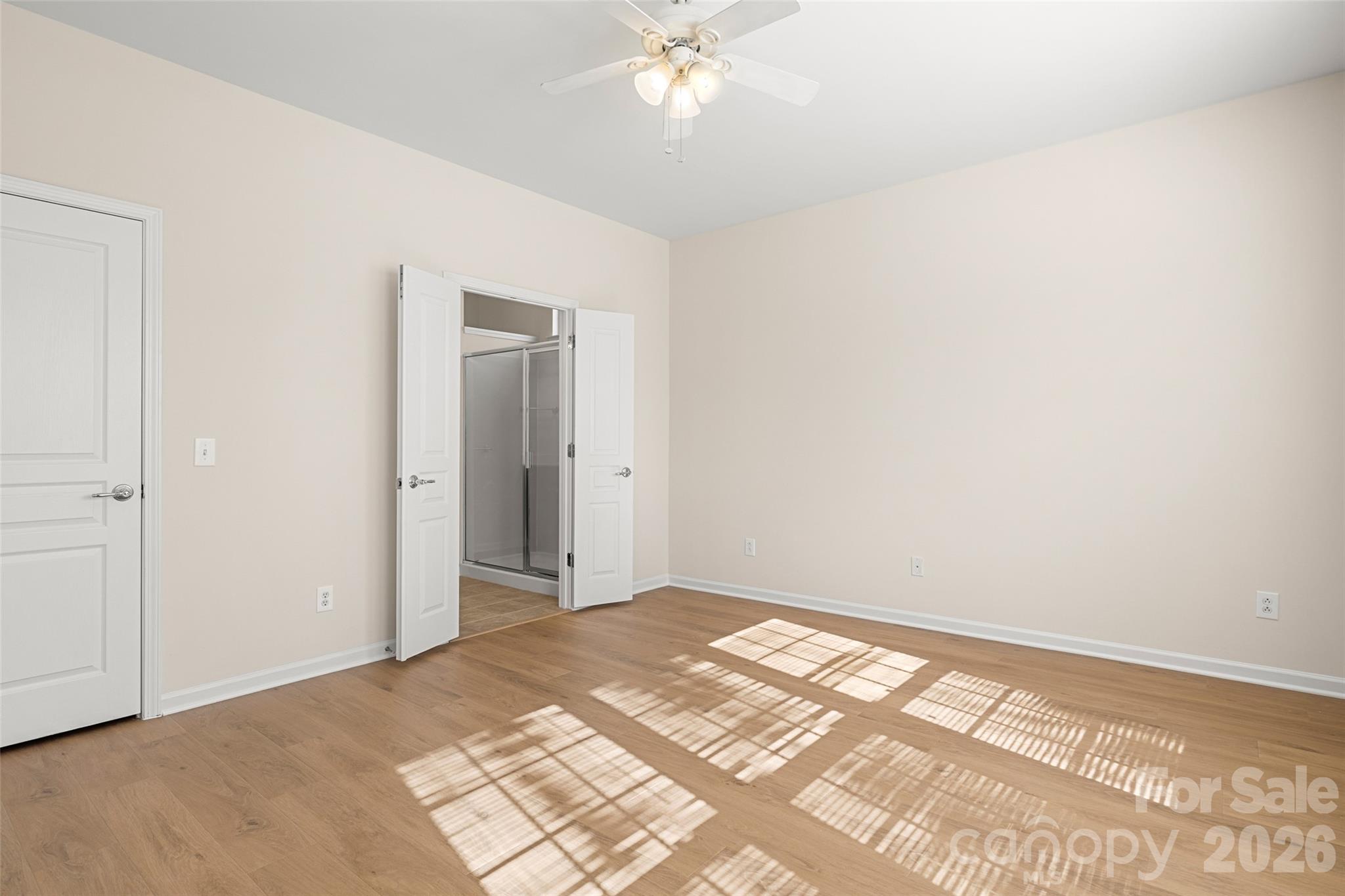 16344 Raven Crest Drive Property Photo 18