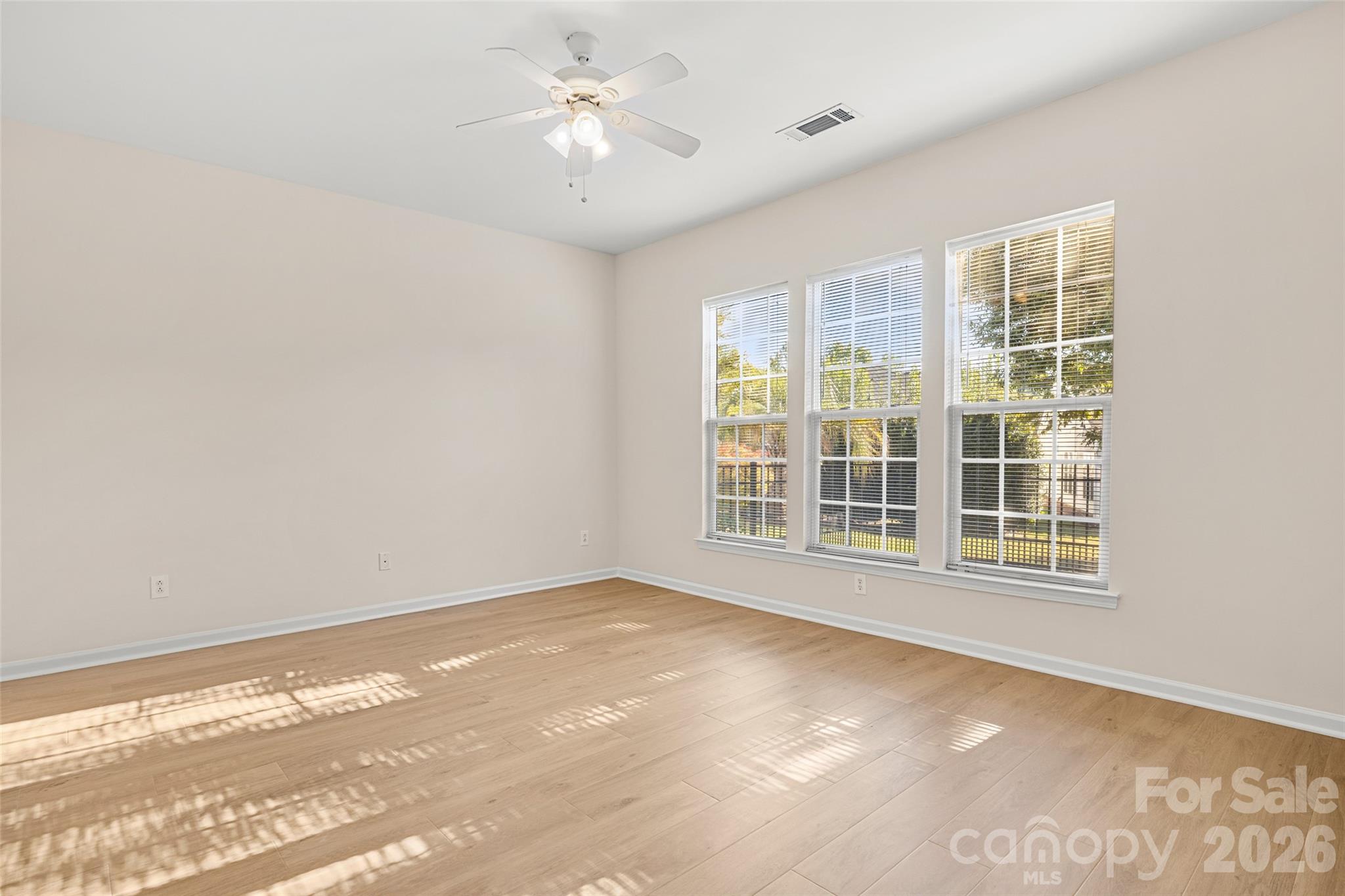16344 Raven Crest Drive Property Photo 19