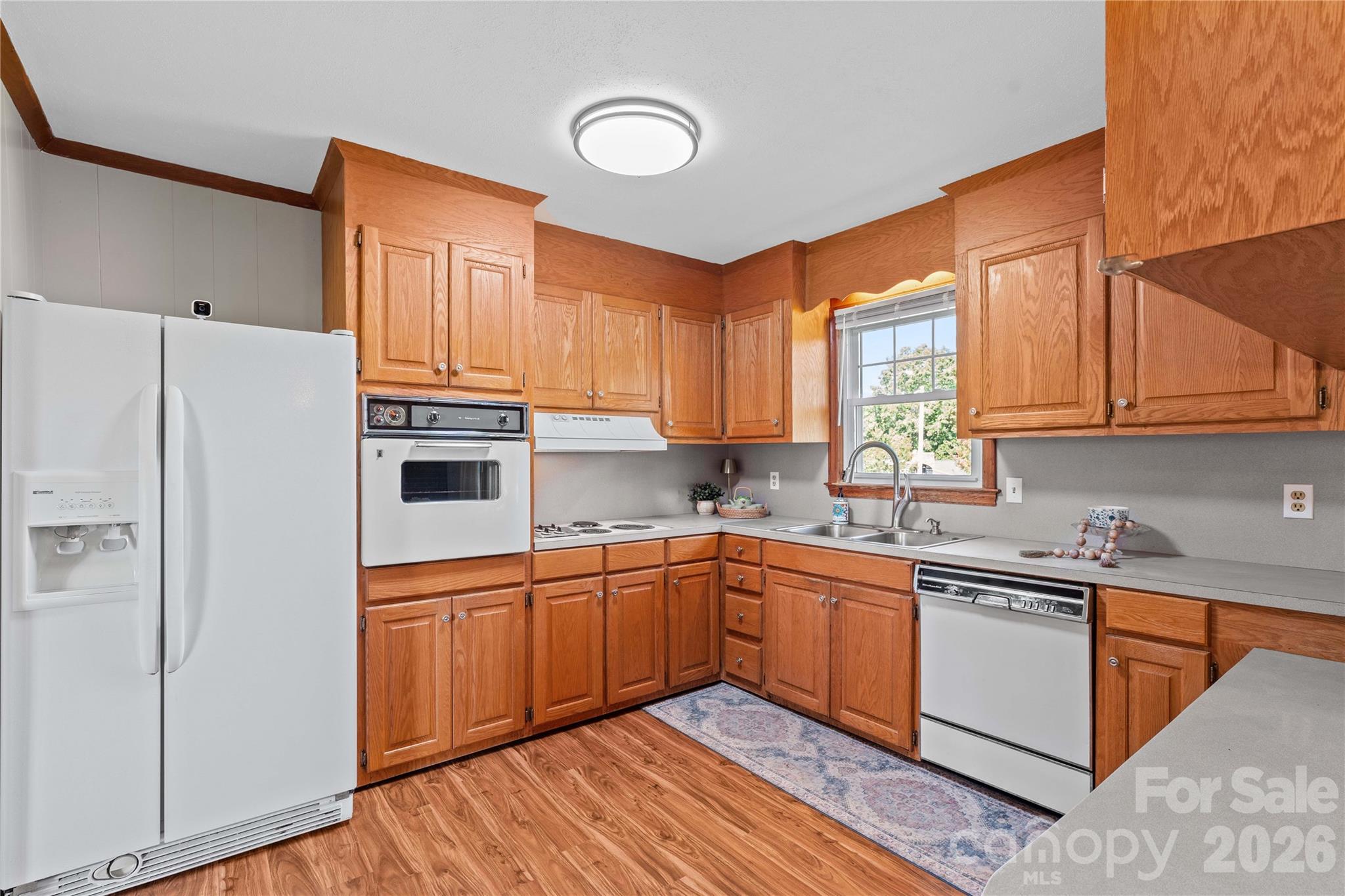 306 S Greenbriar Road Property Photo 12