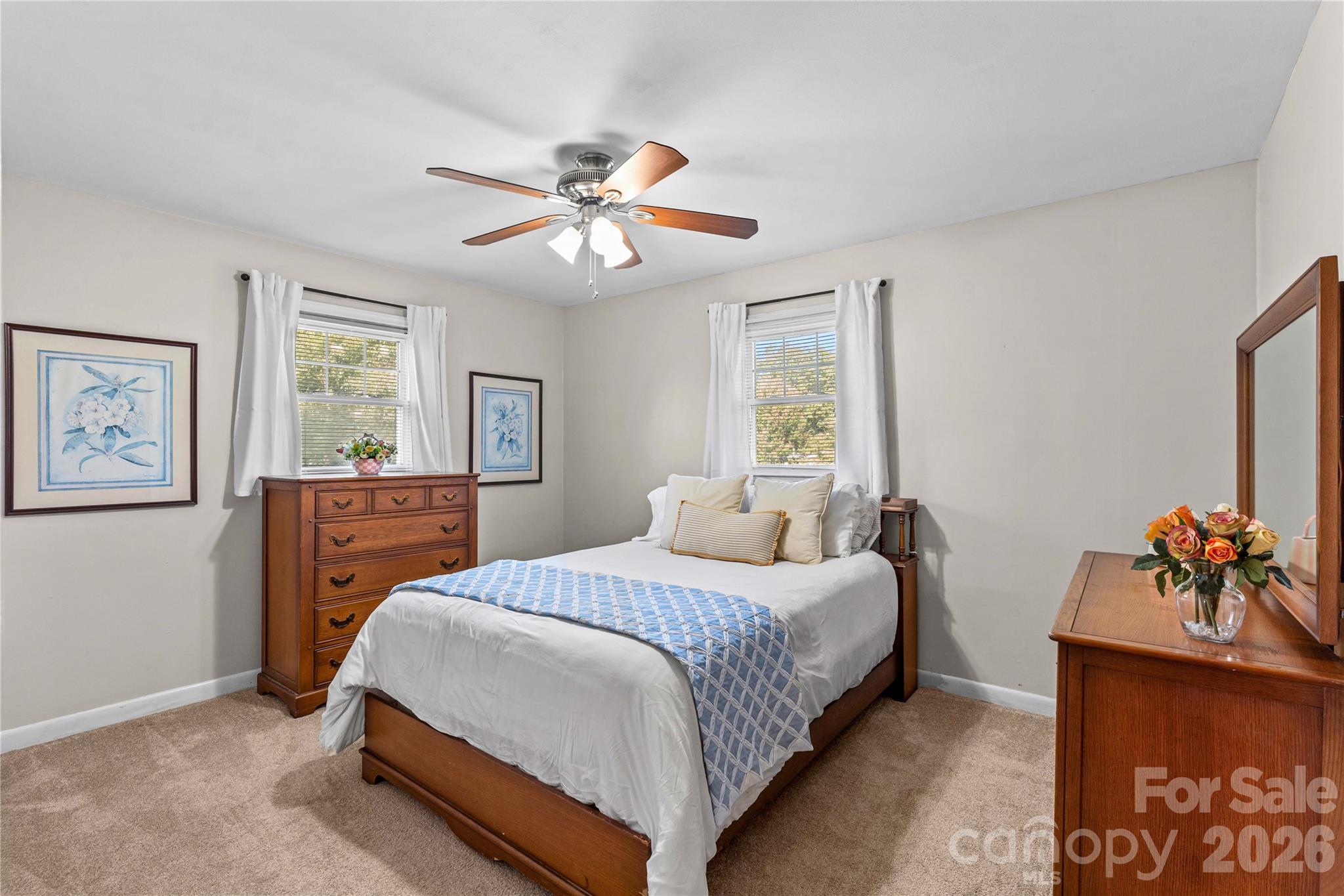 306 S Greenbriar Road Property Photo 20