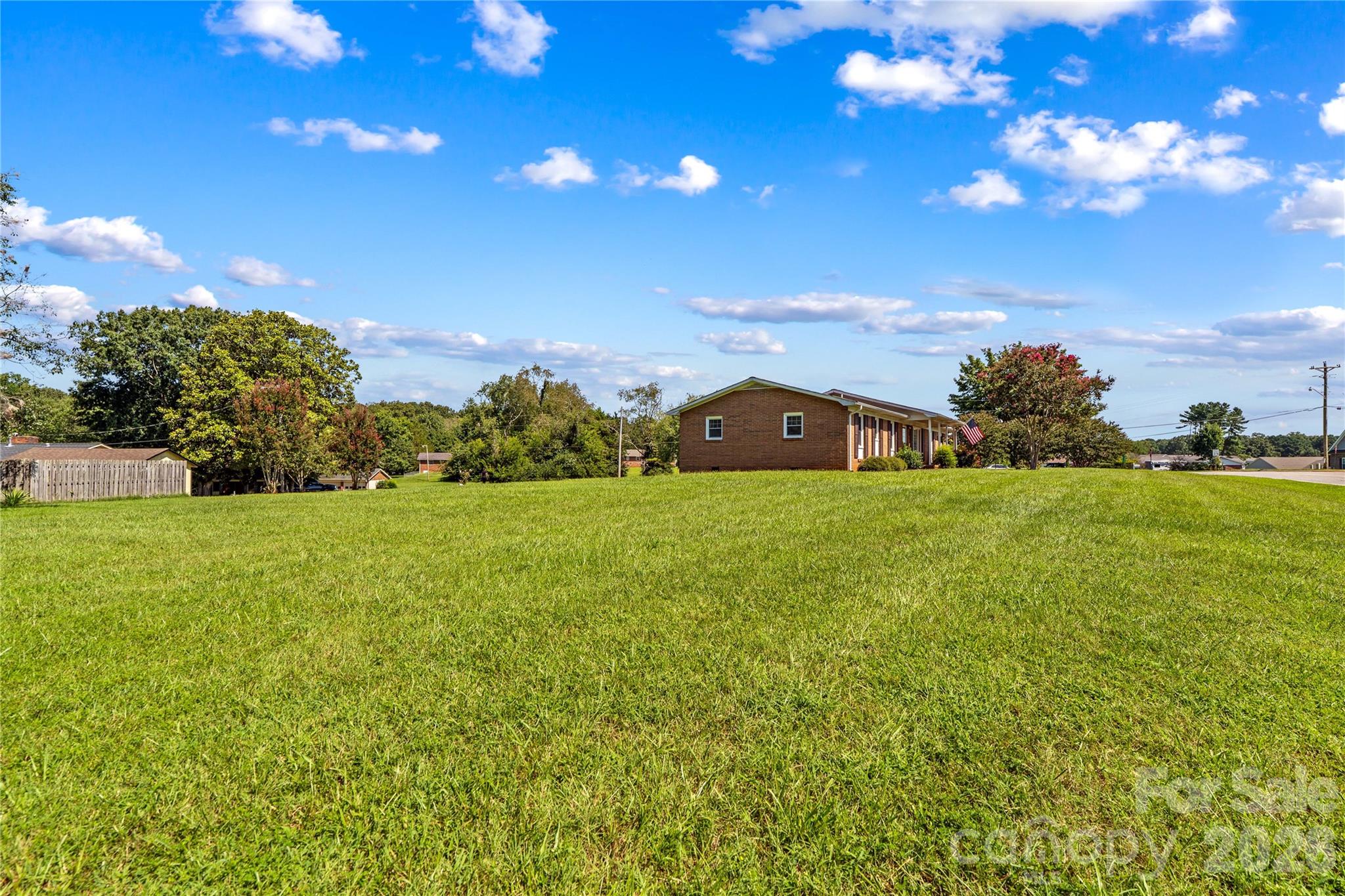 306 S Greenbriar Road Property Photo 31