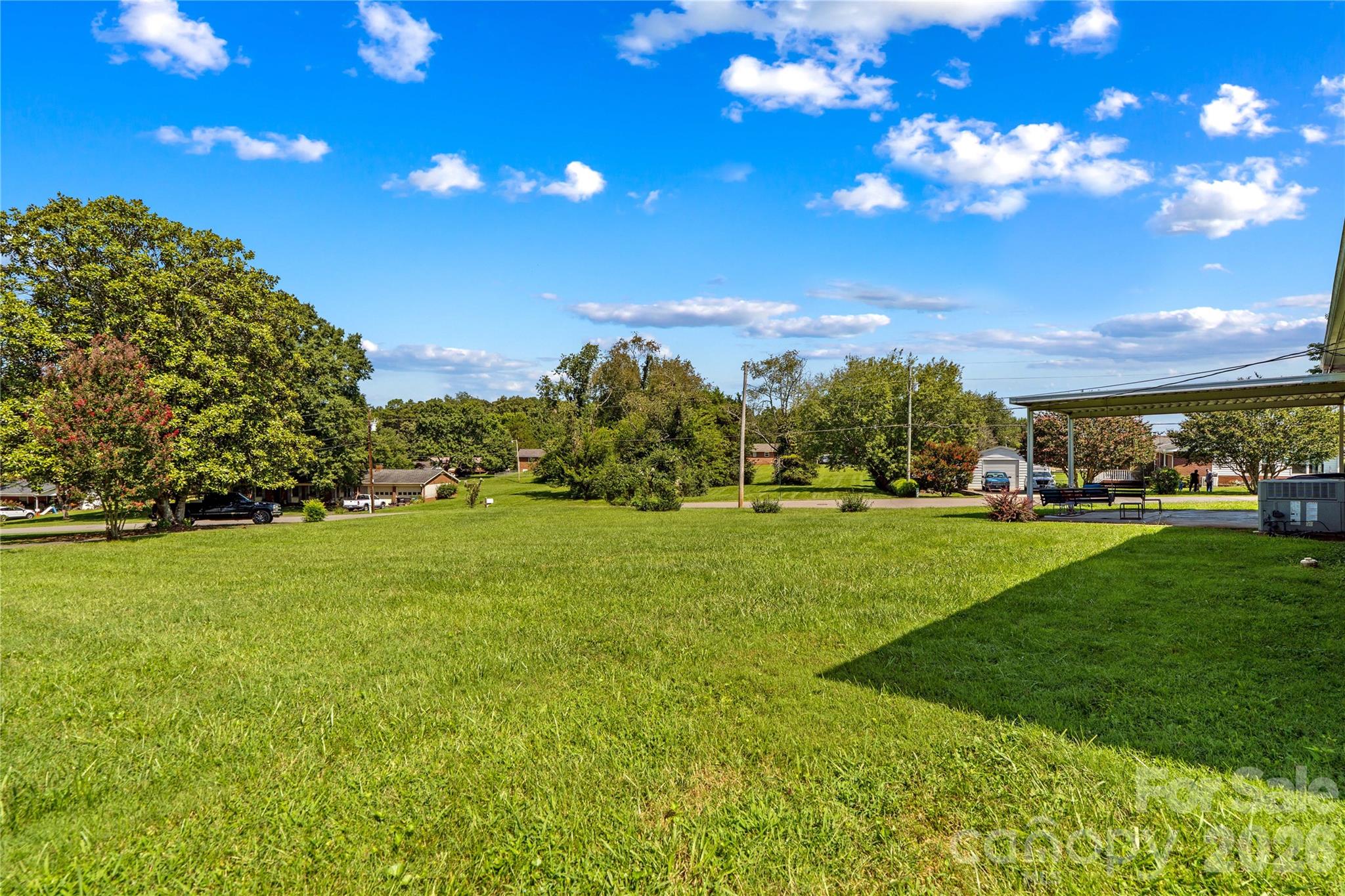 306 S Greenbriar Road Property Photo 34
