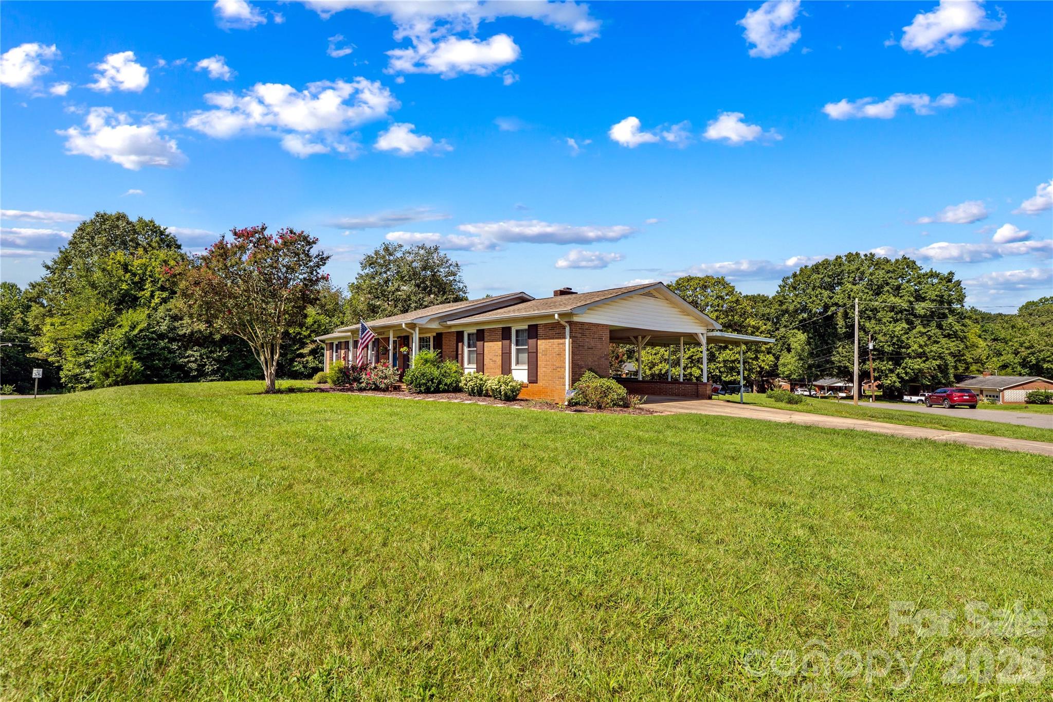 306 S Greenbriar Road Property Photo 35