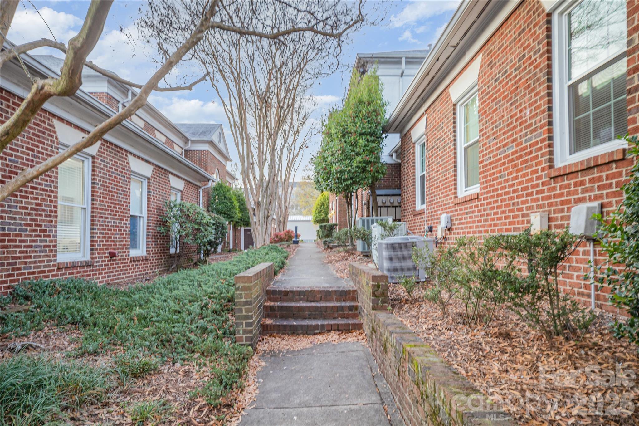 4523 Park Road A101, A101b Property Photo 24