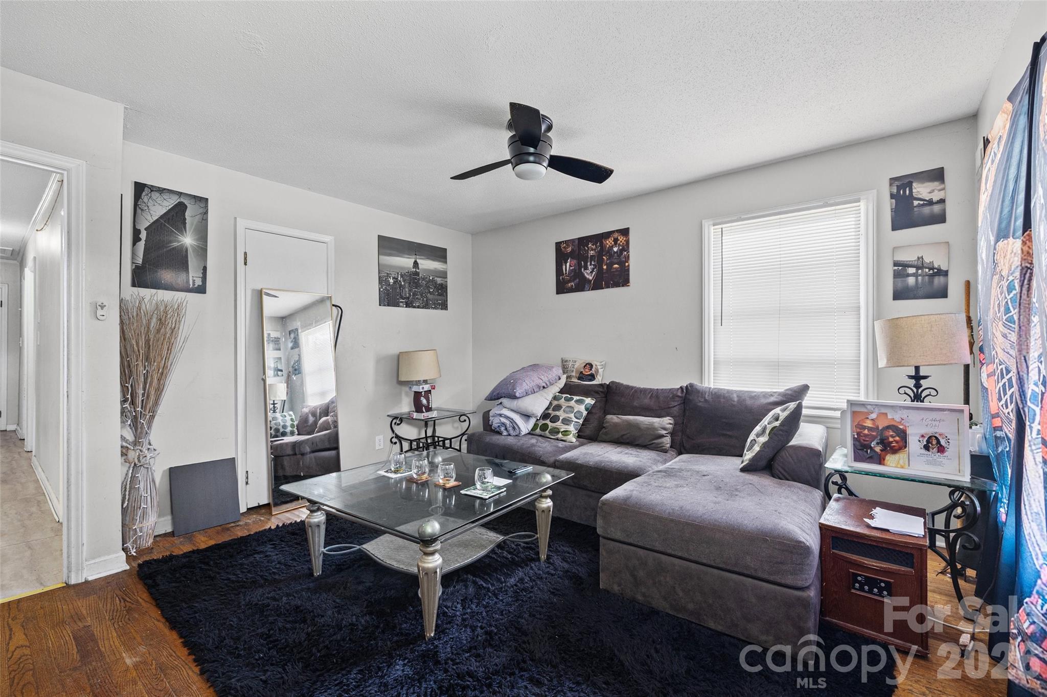 531 Finley Road Property Photo 4