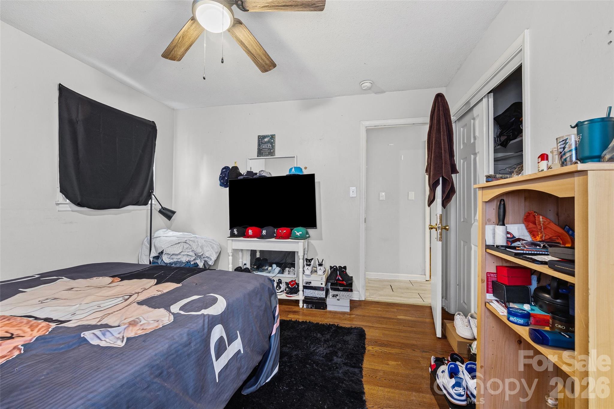 531 Finley Road Property Photo 14
